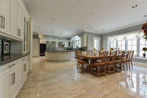 Photo 16 at 65 Offord Crescent, Bayview Southeast, Aurora