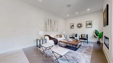 Photo 6 at 2421 Irene Crescent, GA Glen Abbey, Oakville