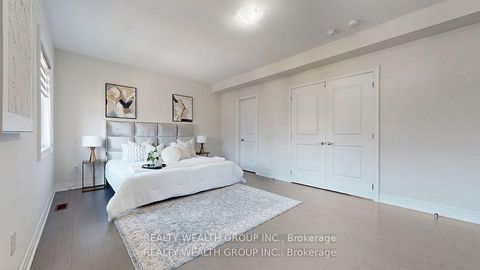 Photo 19 at 2421 Irene Crescent, GA Glen Abbey, Oakville