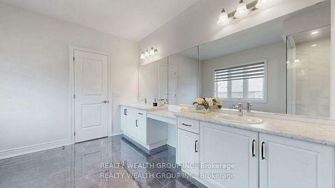 Photo 20 at 2421 Irene Crescent, GA Glen Abbey, Oakville