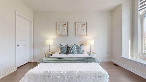 Photo 25 at 2421 Irene Crescent, GA Glen Abbey, Oakville