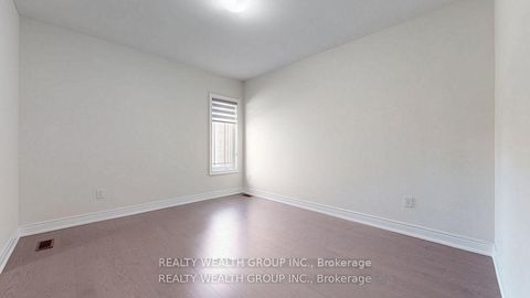 Photo 29 at 2421 Irene Crescent, GA Glen Abbey, Oakville