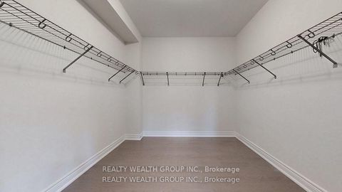 Photo 31 at 2421 Irene Crescent, GA Glen Abbey, Oakville