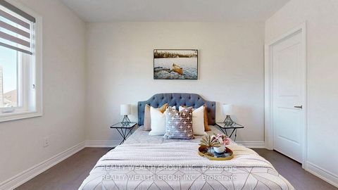 Photo 40 at 2421 Irene Crescent, GA Glen Abbey, Oakville