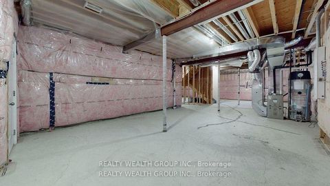 Photo 45 at 2421 Irene Crescent, GA Glen Abbey, Oakville