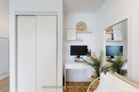 Photo 10 at 1901 - 135 East Liberty Street, Niagara, Toronto