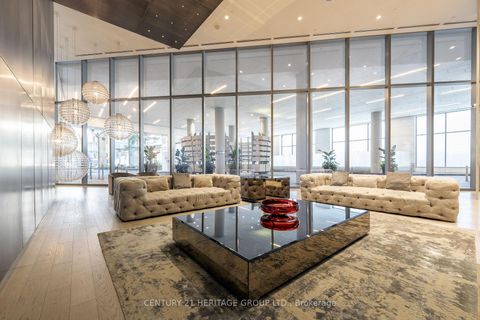 Photo 2 at 4602 - 88 Harbour Street, Waterfront Communities C1, Toronto