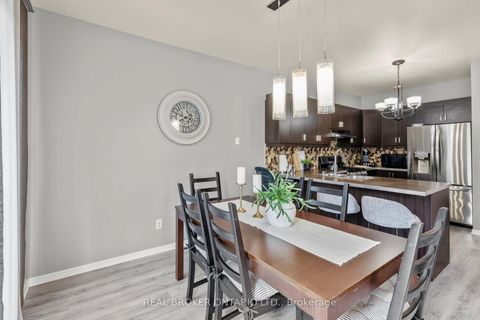 Photo 19 at 85 Laurier Avenue, Oak Ridges, Richmond Hill