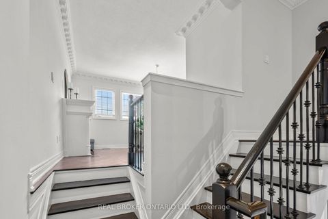 Photo 22 at 85 Laurier Avenue, Oak Ridges, Richmond Hill