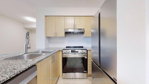 Photo 7 at 1007 - 7 North Park Road, Beverley Glen, Vaughan