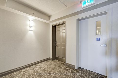 Photo 2 at 314 - 1460 Bishops Gate, GA Glen Abbey, Oakville