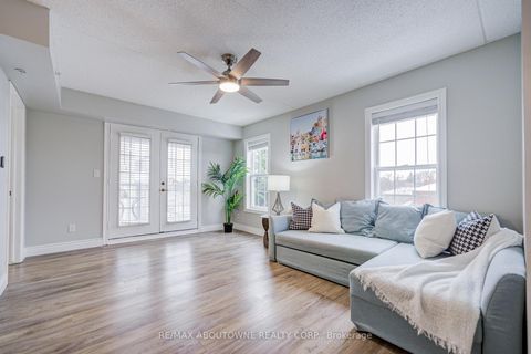 Photo 13 at 314 - 1460 Bishops Gate, GA Glen Abbey, Oakville