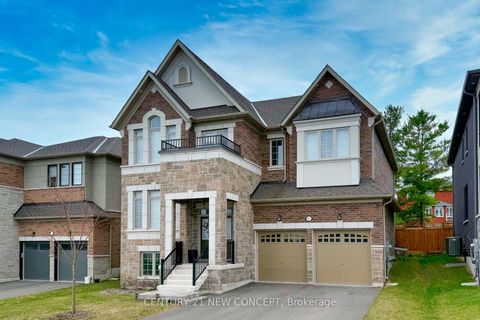 Photo 2 at 83 Bethpage Crescent, Glenway Estates, Newmarket