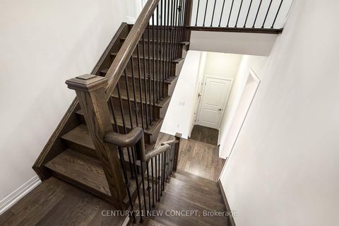 Photo 22 at 83 Bethpage Crescent, Glenway Estates, Newmarket