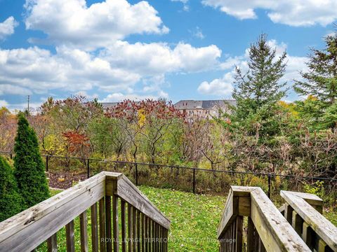 Photo 2 at 39 - 2171 Fiddlers Way, WM Westmount, Oakville