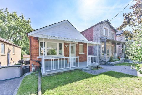 Photo 1 at 127 Furnival Road, Parkview, Toronto