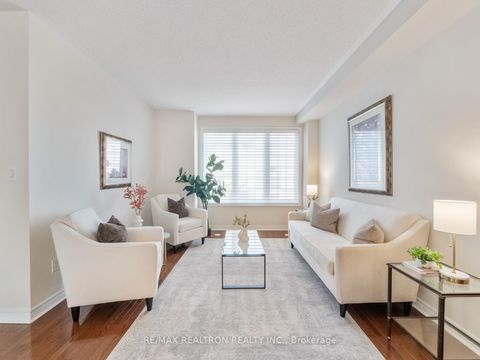 Photo 5 at 6 - 8900 Bathurst Street, Patterson, Vaughan