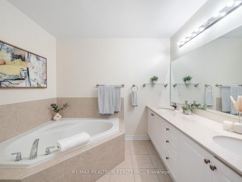 Photo 19 at 6 - 8900 Bathurst Street, Patterson, Vaughan