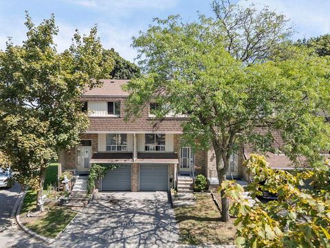 Photo 3 at 38 - 371 Orton Park Road, Morningside, Toronto