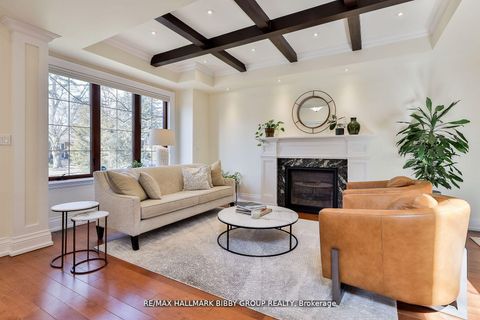 Photo 3 at 11 Humbercrest Boulevard, Lambton Baby Point, Toronto