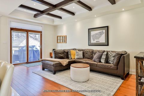 Photo 12 at 11 Humbercrest Boulevard, Lambton Baby Point, Toronto