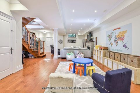 Photo 36 at 11 Humbercrest Boulevard, Lambton Baby Point, Toronto