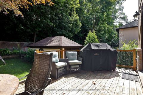 Photo 42 at 11 Humbercrest Boulevard, Lambton Baby Point, Toronto