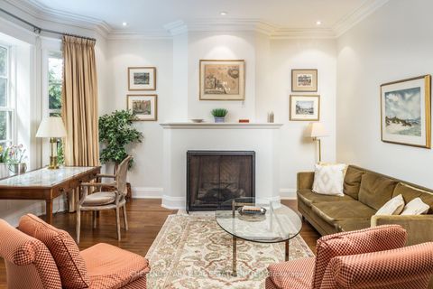 Photo 3 at 340 Spring Garden Avenue, Willowdale East, Toronto