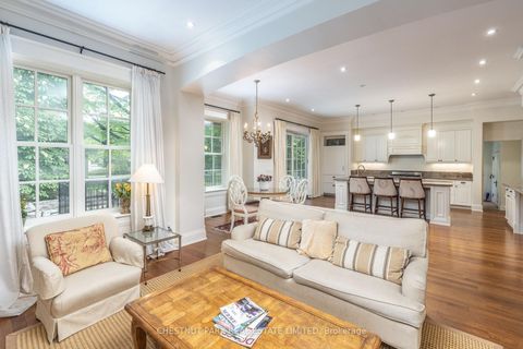 Photo 9 at 340 Spring Garden Avenue, Willowdale East, Toronto