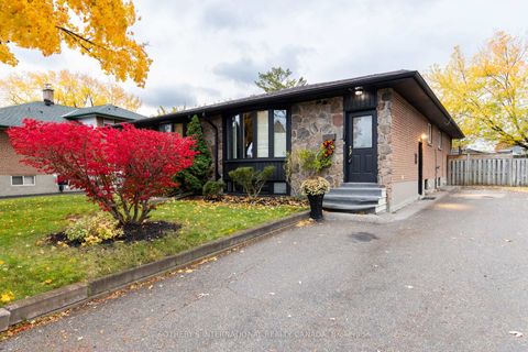 Photo 27 at 14 Beckenham Court, Etobicoke West Mall, Toronto