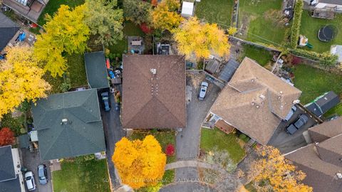 Photo 36 at 14 Beckenham Court, Etobicoke West Mall, Toronto