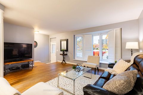 Photo 38 at 14 Beckenham Court, Etobicoke West Mall, Toronto