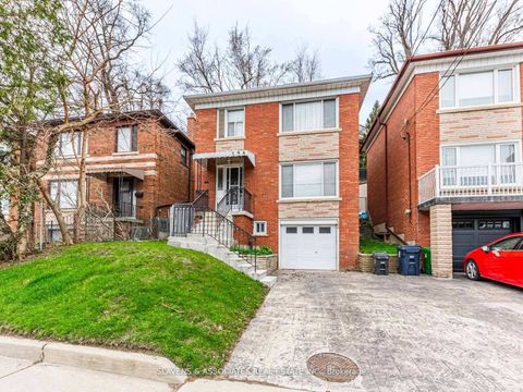 Photo 1 at 796 Davenport Road, Wychwood, Toronto