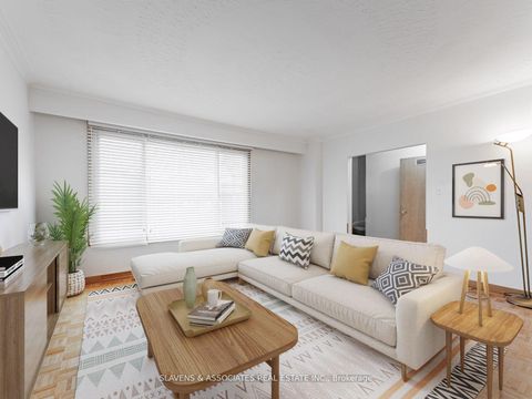 Photo 3 at 796 Davenport Road, Wychwood, Toronto