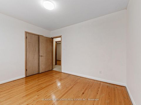 Photo 25 at 796 Davenport Road, Wychwood, Toronto