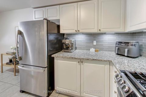 Photo 7 at 8 Odoardo Disanto Circle, CFB, Toronto