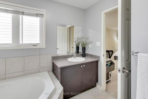 Photo 16 at 8 Odoardo Disanto Circle, CFB, Toronto
