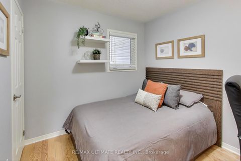 Photo 22 at 8 Odoardo Disanto Circle, CFB, Toronto
