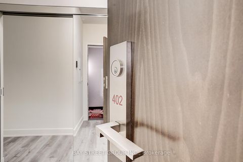 Photo 3 at 402 - 88 Sheppard Avenue E, Willowdale East, Toronto