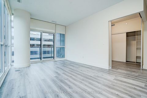 Photo 8 at 402 - 88 Sheppard Avenue E, Willowdale East, Toronto