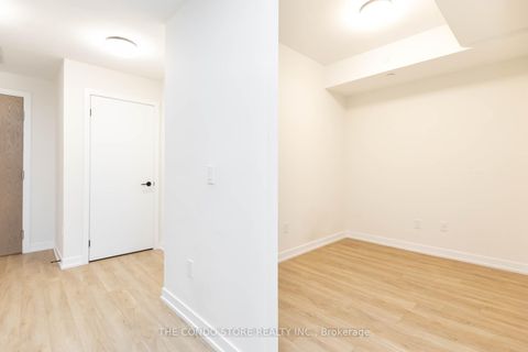 Photo 21 at 524 - 2300 St. Clair Avenue W, Junction Area, Toronto