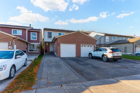 Photo 1 at 44 Caronia Square, Malvern, Toronto
