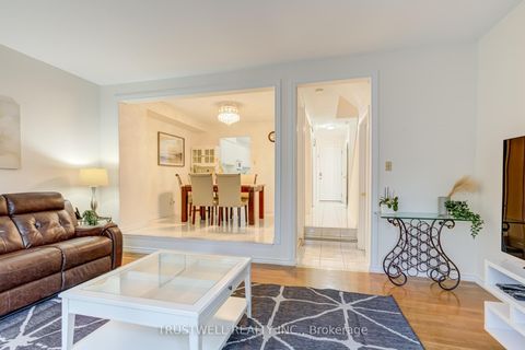 Photo 6 at 44 Caronia Square, Malvern, Toronto