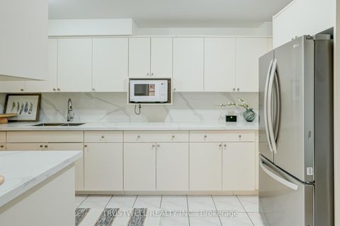 Photo 13 at 44 Caronia Square, Malvern, Toronto