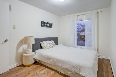 Photo 24 at 44 Caronia Square, Malvern, Toronto