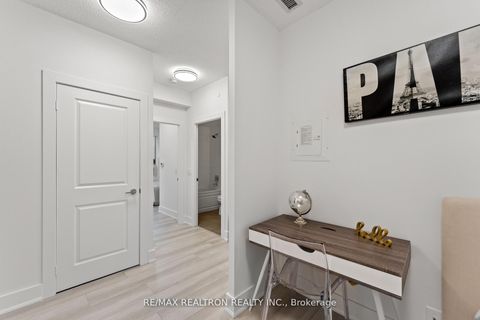 Photo 28 at 229 - 7900 Bathurst Street, Beverley Glen, Vaughan