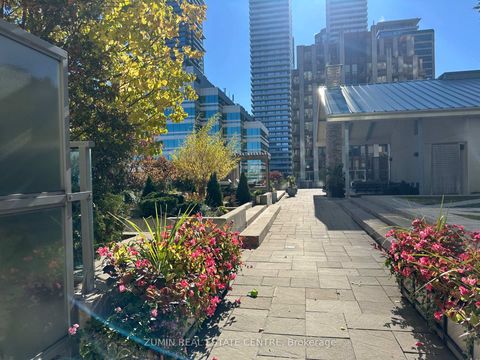 Photo 38 at 2116 - 8 Park Road, Moore Park, Toronto