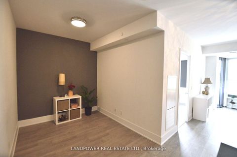 Photo 17 at 434 - 15 Merchants' Wharf, Waterfront Communities C8, Toronto