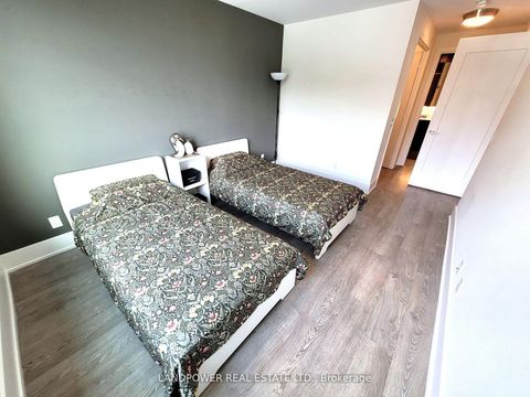 Photo 31 at 434 - 15 Merchants' Wharf, Waterfront Communities C8, Toronto