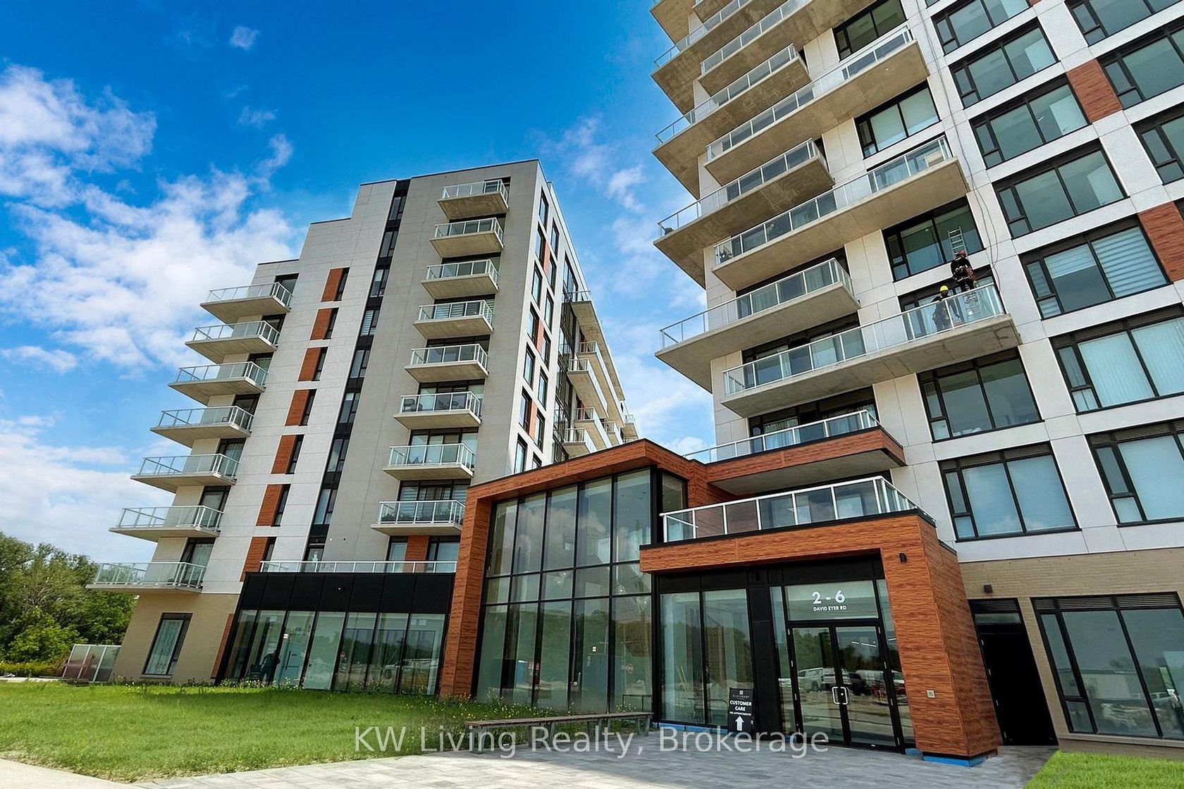 218 - 6 David Eyer Road, Rural Richmond Hill, Richmond Hill 